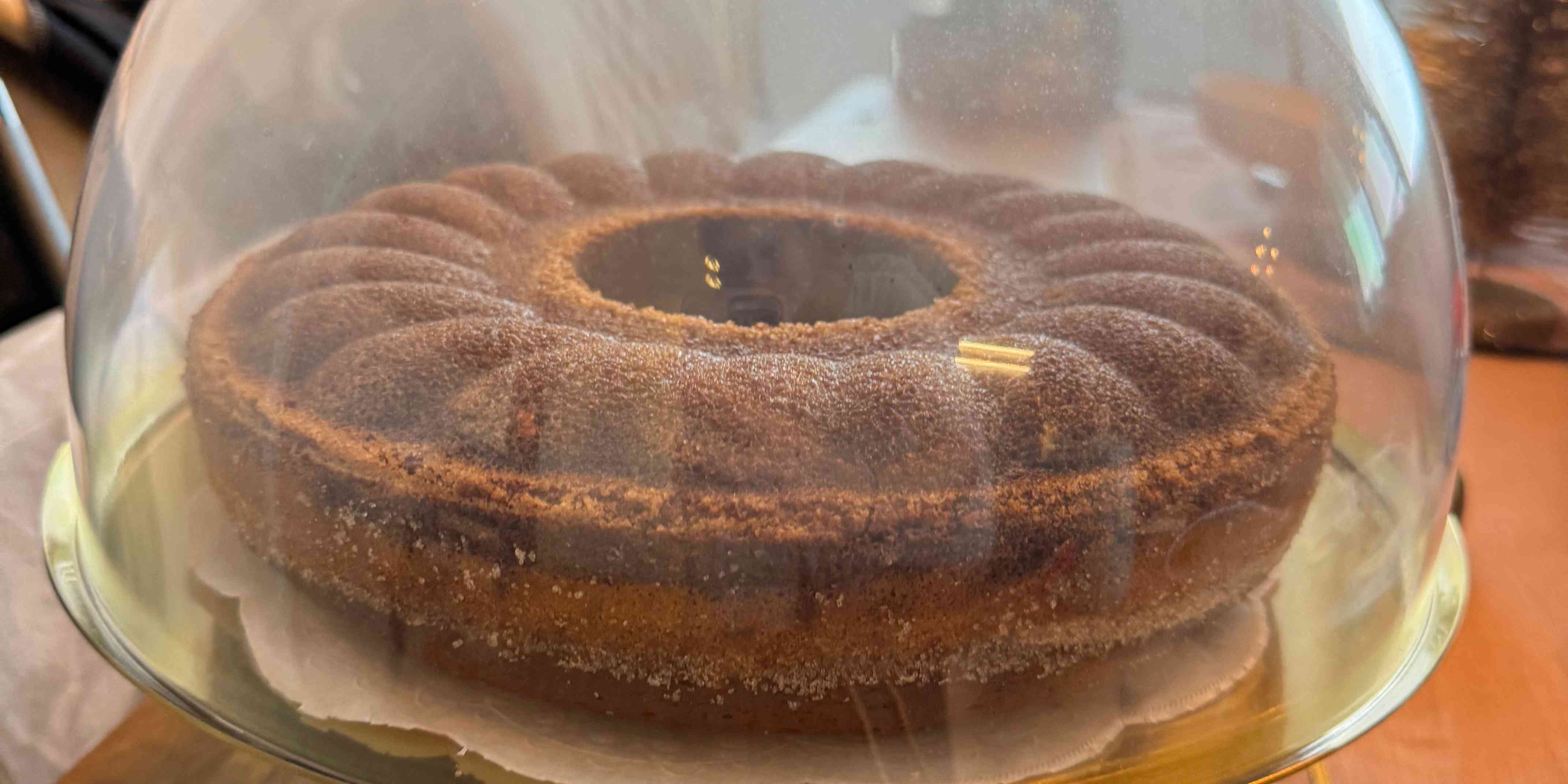 Einfacher Schoko-Gugelhupf