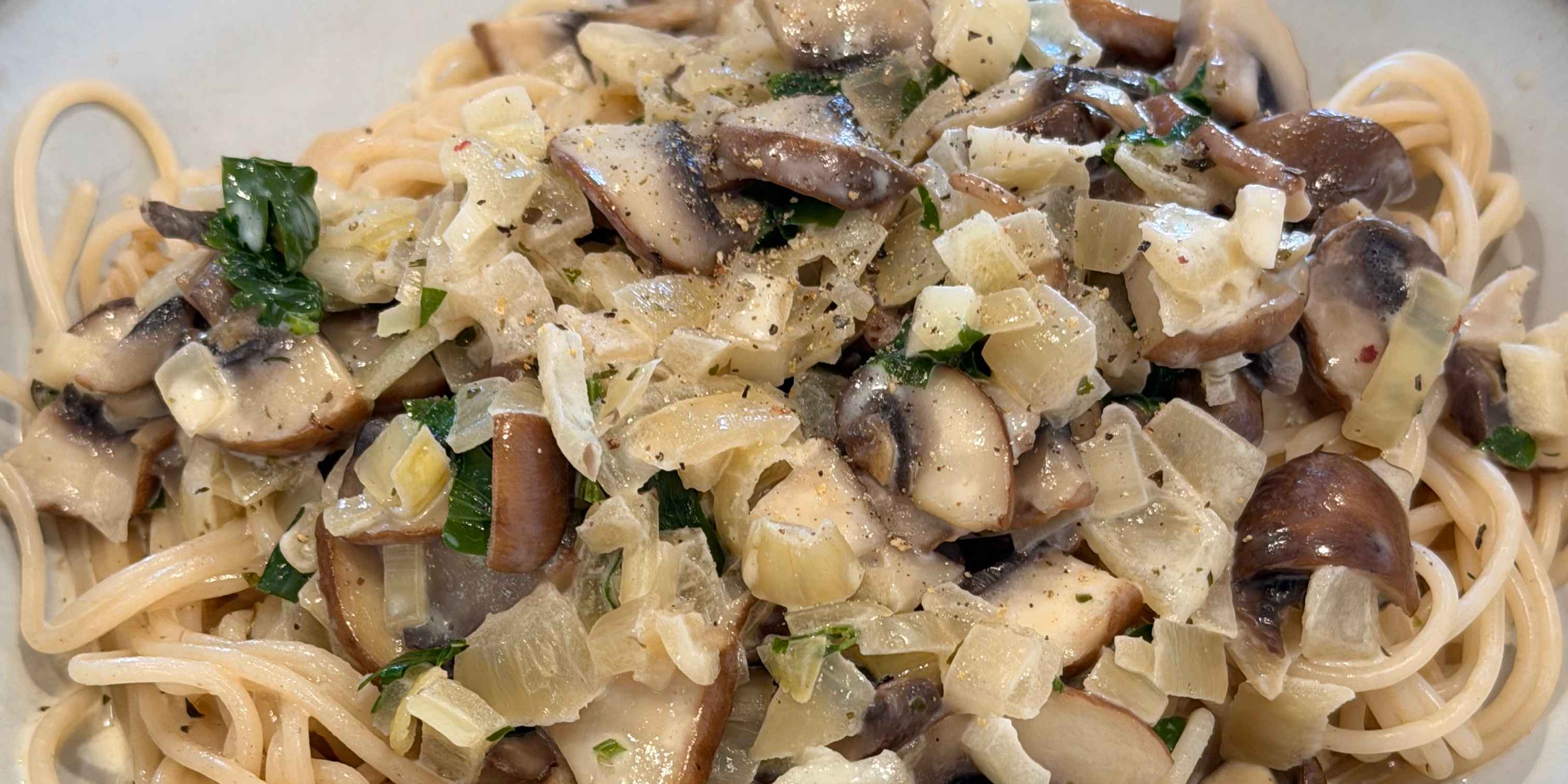 Cremige Champignon-Nudeln